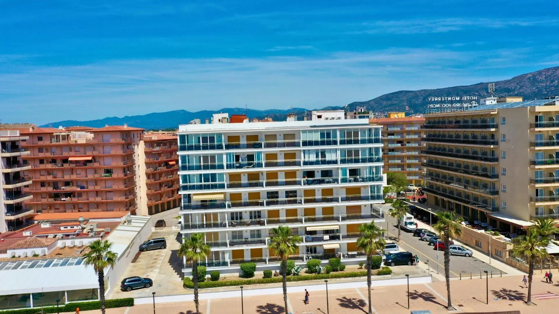 Apartment Immo Badia Roses Front Mer 28